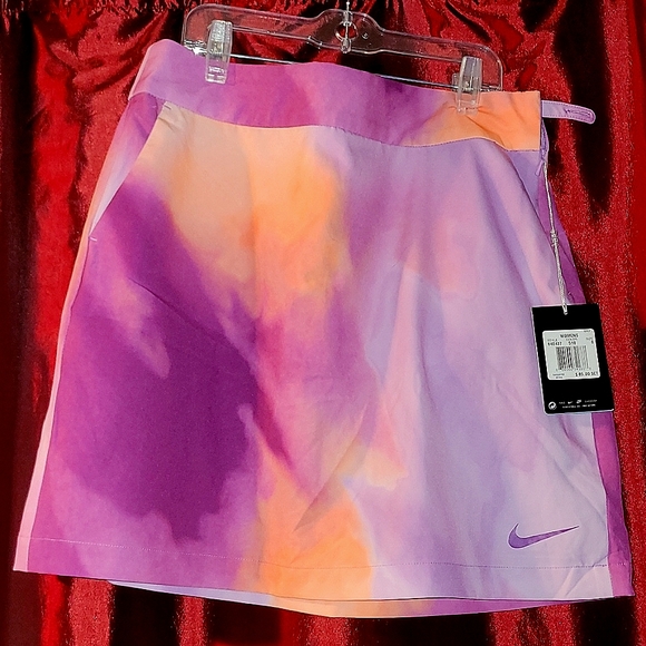 *NWT *Nike Tennis Skirt